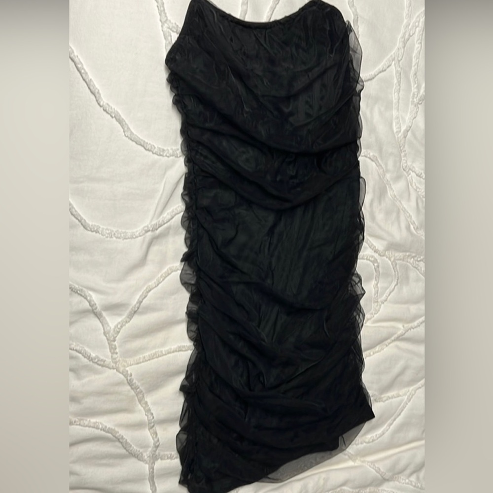 NWT PRETTY LITTLE THING DRESS